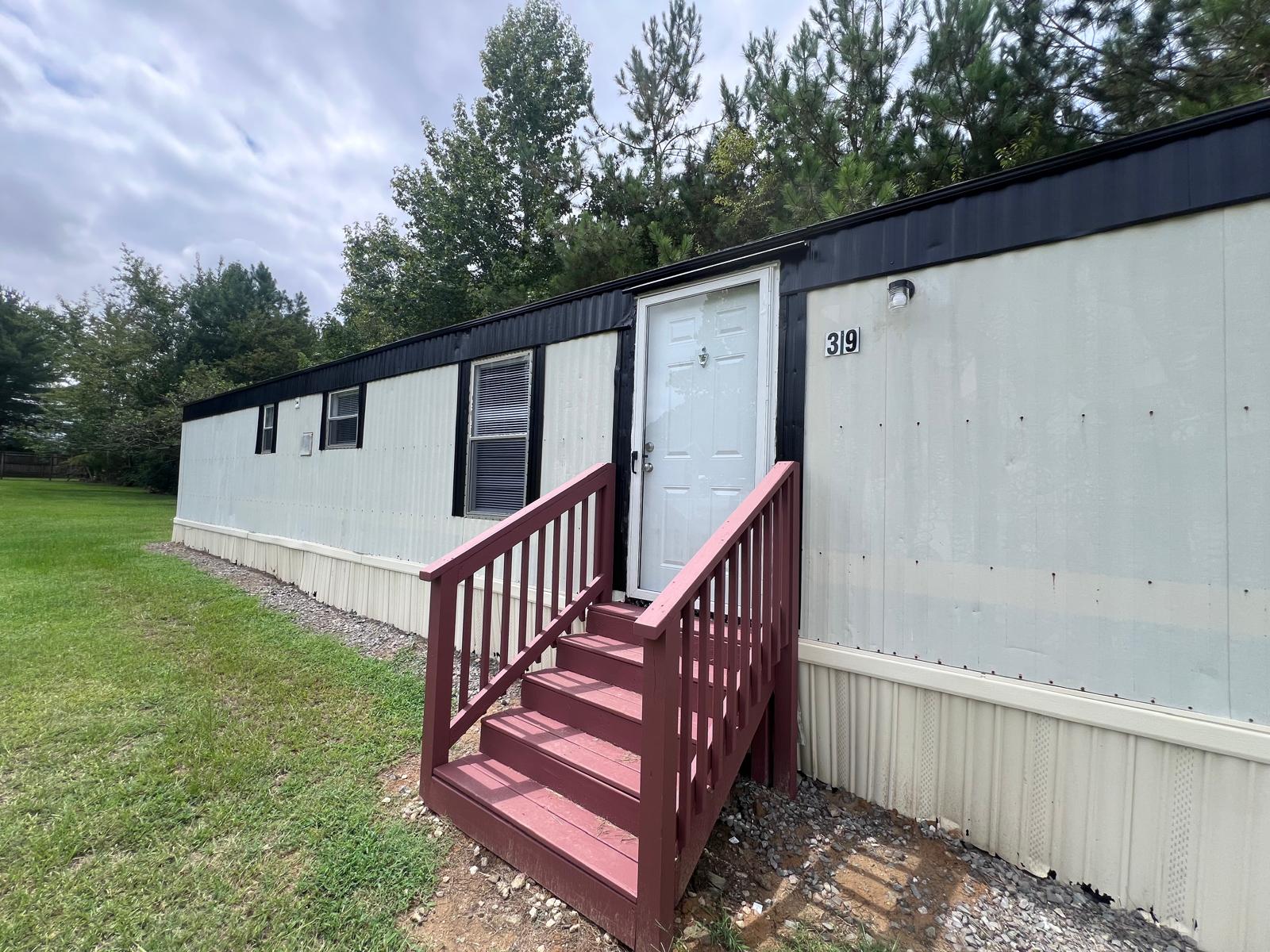39 Quiet Country Ln